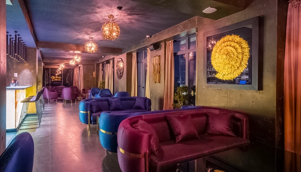 هتل اونیکس تفلیس